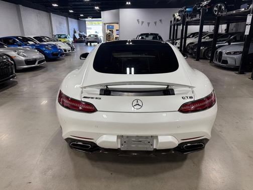 2016 Mercedes-Benz AMG GT AMG GT-S