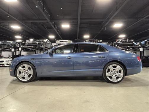 2014 Bentley Flying Spur Base