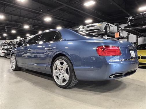 2014 Bentley Flying Spur Base