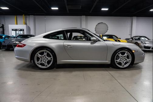2005 Porsche 911 Carrera