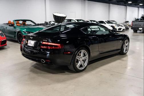 2007 Aston Martin DB9 Base