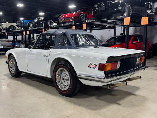1974 Triumph TR6 Base