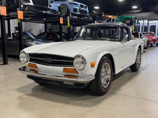 1974 Triumph TR6 Base