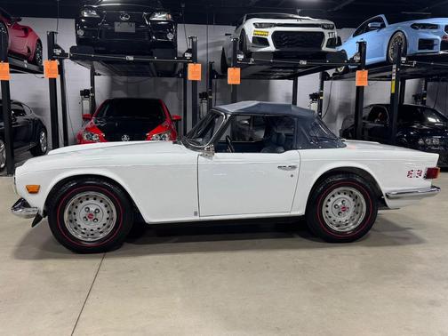 1974 Triumph TR6 Base