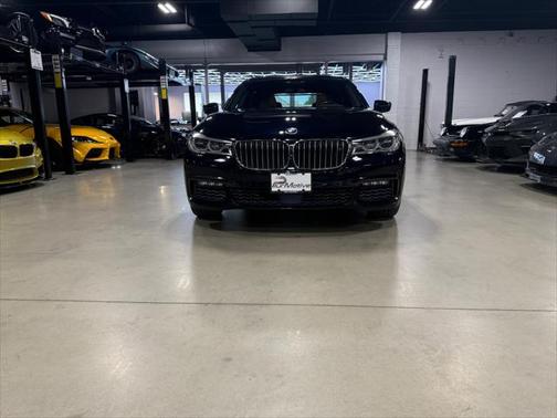 2016 BMW 750 i xDrive
