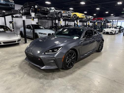 2023 Toyota GR86 Premium