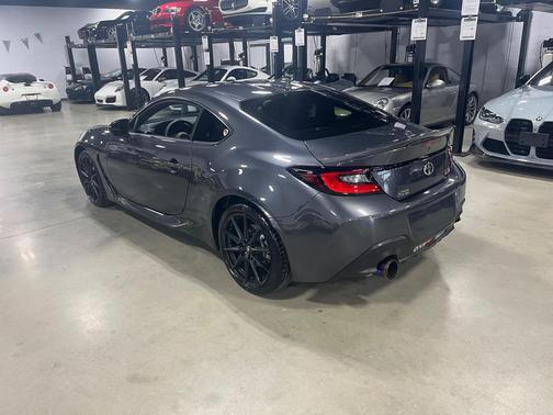 2023 Toyota GR86 Premium