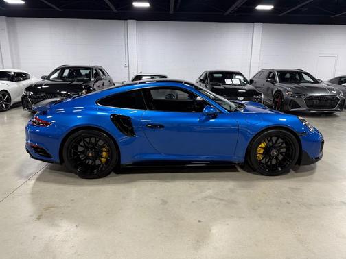 2018 Porsche 911 Turbo