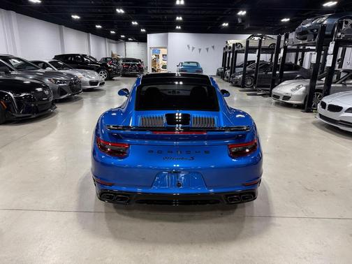2018 Porsche 911 Turbo