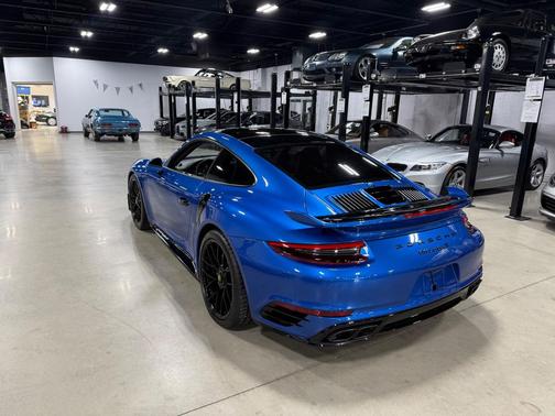 2018 Porsche 911 Turbo