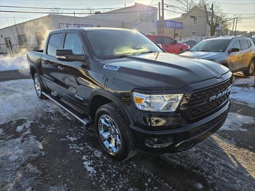 2022 RAM 1500 Big Horn Crew Cab 4x4 57' Box