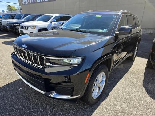 2021 Jeep Grand Cherokee L Laredo 4x4