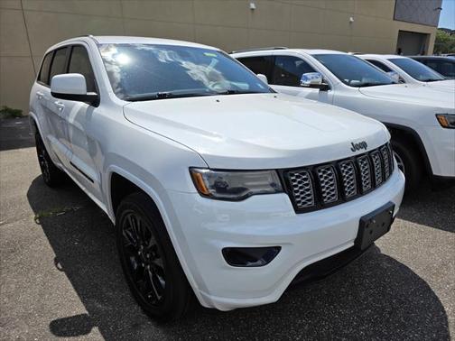 2021 Jeep Grand Cherokee Laredo X 4x4