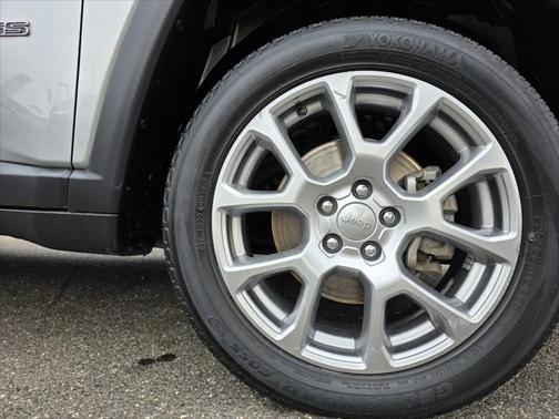 2022 Jeep Compass Latitude Lux 4x4