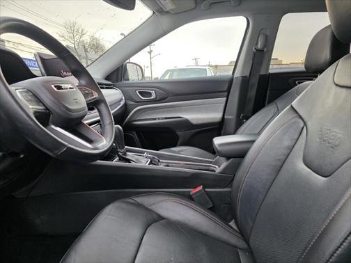 2022 Jeep Compass Latitude Lux 4x4