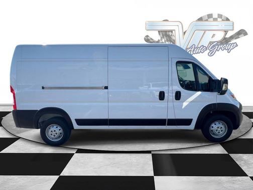 Bright White Clearcoat 2023 RAM ProMaster 2500 High Roof