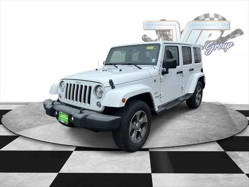 2017 Jeep Wrangler Unlimited Sahara 4x4