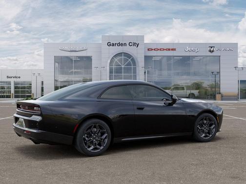 Diamond Black Crystal Pearlcoat 2026 Dodge Charger R/T