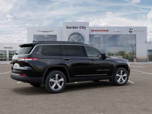 Diamond Black Crystal Pearlcoat 2026 Jeep Grand Cherokee L Limited