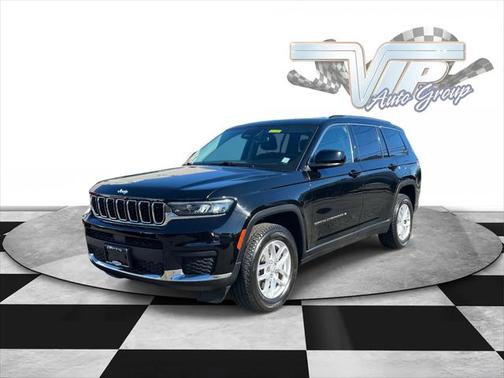 2021 Jeep Grand Cherokee L Laredo 4x4