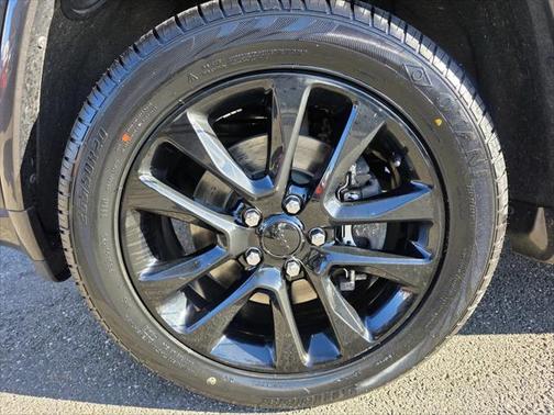 2021 Jeep Grand Cherokee Laredo X 4x4