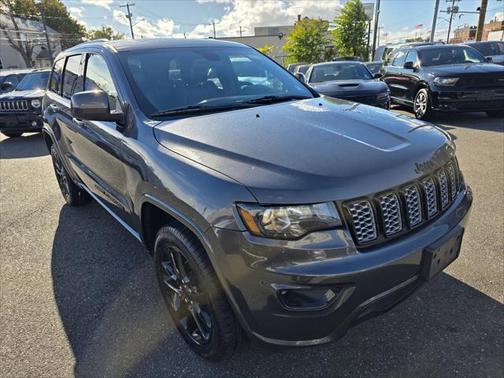 2021 Jeep Grand Cherokee Laredo X 4x4