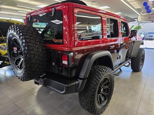 Firecracker Red Clear-Coat Exterior Paint 2026 Jeep Wrangler Willys