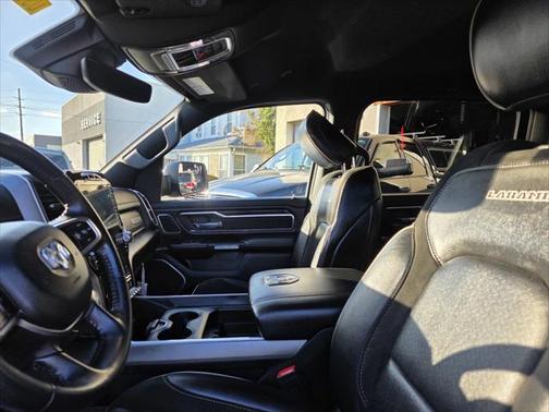 2023 RAM 1500 Laramie Crew Cab 4x4 57' Box