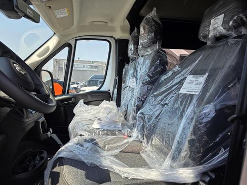 Bright White Clear-Coat Exterior Paint 2026 RAM ProMaster 3500 High Roof