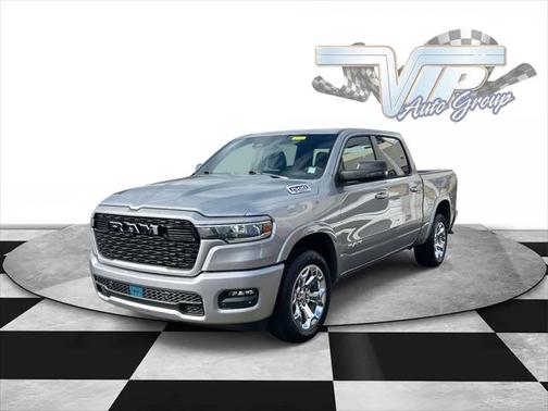 2025 RAM 1500 Big Horn Crew Cab 4x4 57' Box