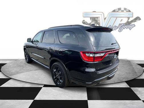 DB Black Clearcoat 2026 Dodge Durango GT Plus