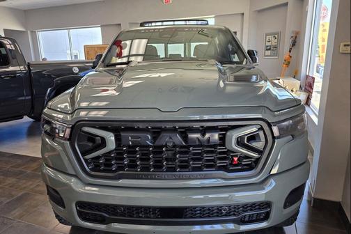 Canyon Lake Exterior Paint 2026 RAM 1500 Big Horn/Lone Star