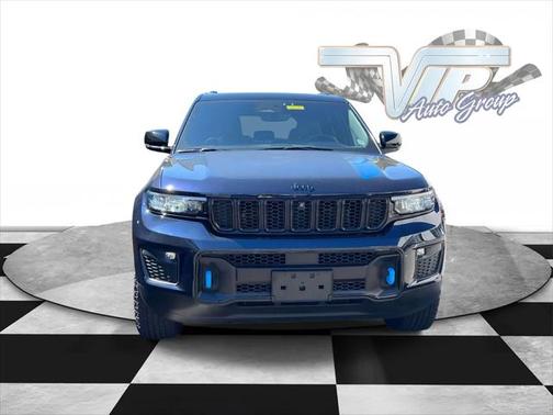 2023 Jeep Grand Cherokee 4xe Trailhawk