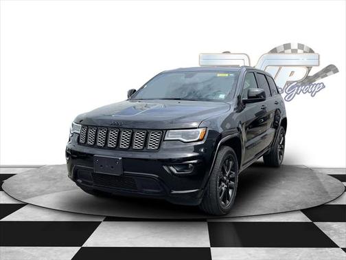 2021 Jeep Grand Cherokee Laredo X 4x4