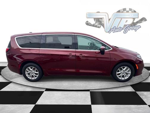 Velvet Red Pearlcoat 2023 Chrysler Pacifica Touring L