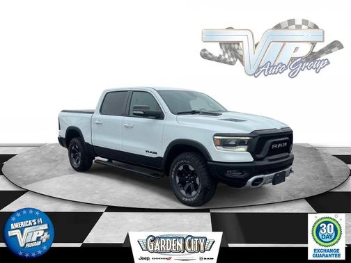 Bright White Clearcoat 2019 RAM 1500 Rebel