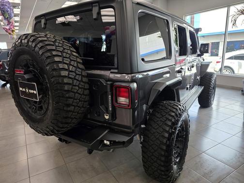 Granite Crystal Metallic Clear-Coat Exterior Paint 2026 Jeep Wrangler Willys
