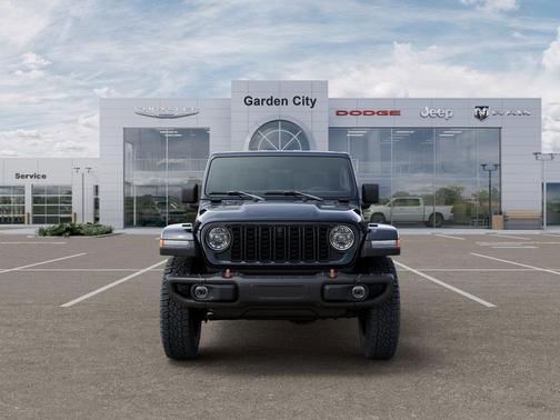 Black Clear-Coat Exterior Paint 2026 Jeep Gladiator Rubicon
