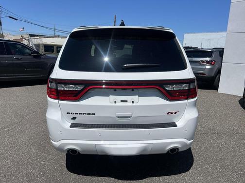 White Knuckle Clearcoat 2026 Dodge Durango GT Plus