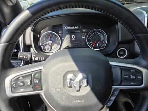2023 RAM 1500 Big Horn Crew Cab 4x4 57' Box