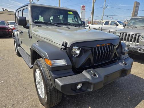 2023 Jeep Wrangler 4-Door Sport S 4x4