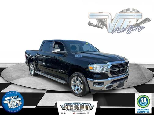 Diamond Black Crystal Pearlcoat 2022 RAM 1500 Big Horn/Lone Star