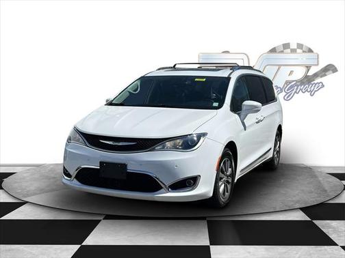 2019 Chrysler Pacifica Touring L Plus