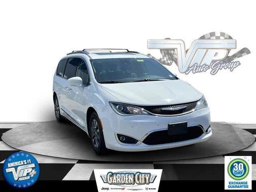 2019 Chrysler Pacifica Touring L Plus