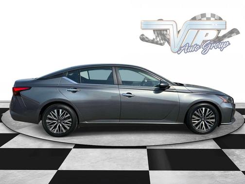 Gun Metallic 2023 Nissan Altima 2.5 SV
