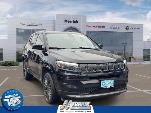 Diamond Black Crystal Pearlcoat 2022 Jeep Compass High Altitude