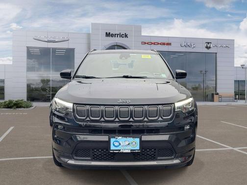 Diamond Black Crystal Pearlcoat 2022 Jeep Compass High Altitude