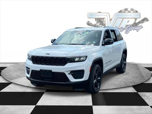 2023 Jeep Grand Cherokee Altitude X 4x4