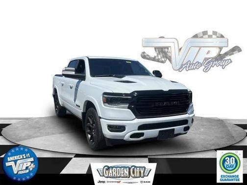 2022 RAM 1500 Laramie Crew Cab 4x4 57' Box
