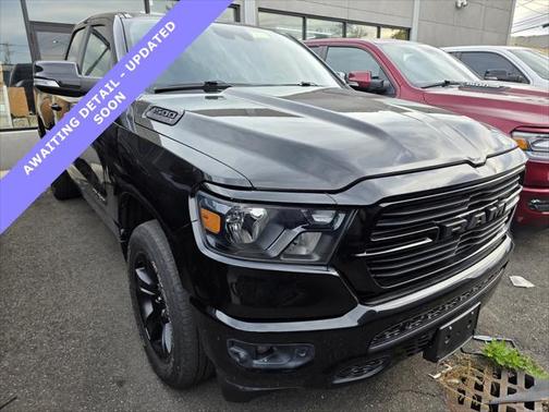2021 RAM 1500 Big Horn Quad Cab 4x4 64' Box